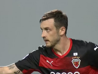 Одним касанием между ног голкиперу. Украинский футболист забил в азиатской Лиге Чемпионов Одним касанием между ног голкиперу. Украинский футболист забил в азиатской Лиге Чемпионов