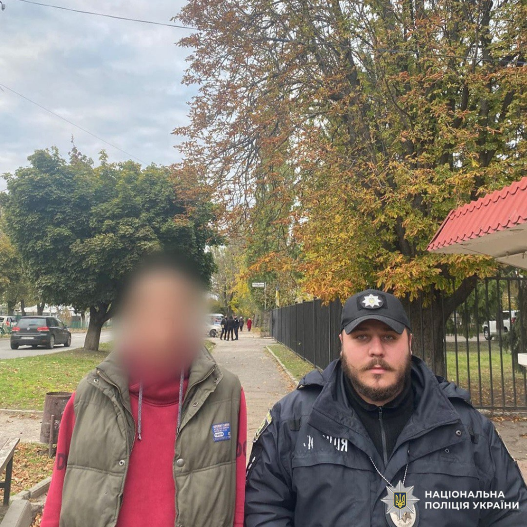 На Харківщині хлопець обікрав власну бабусю На Харківщині хлопець обікрав власну бабусю